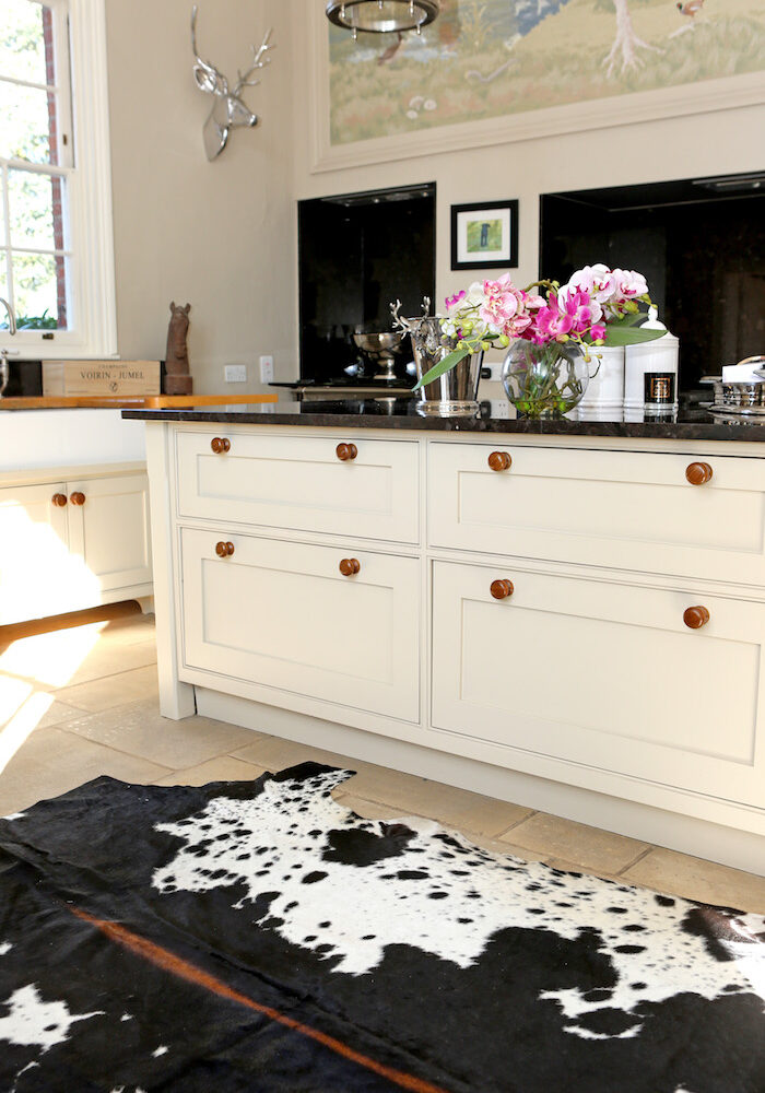 Tricolour Cowhide Rugs - Image 3